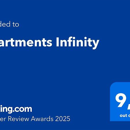 Apartments Infinity Kaštela Eksteriør bilde